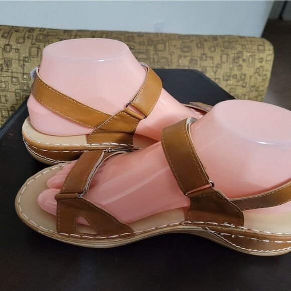 BRAND NEW BROWN OPEN TOE OPEN BACK STRAP SANDALS - Picture 12 of 16